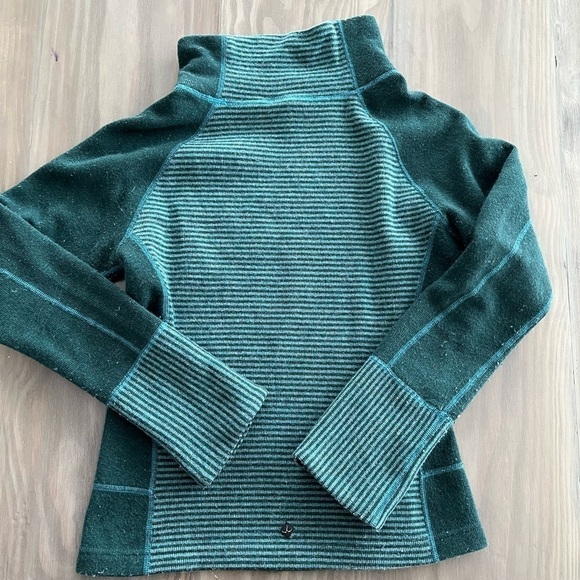 PrAna Womens Wool Turtleneck Sweater size: Small - Picture 9 of 13